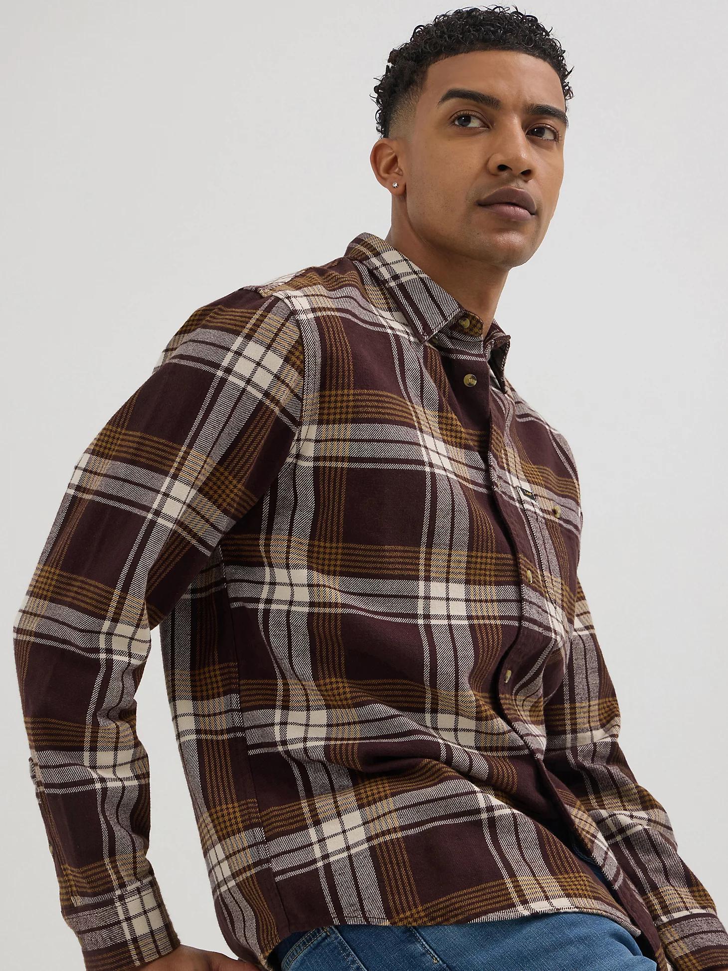 Men's Relaxed Fit Riveted Plaid Button Down Shirt | Men's Tops & Tees | Lee® Product Image
