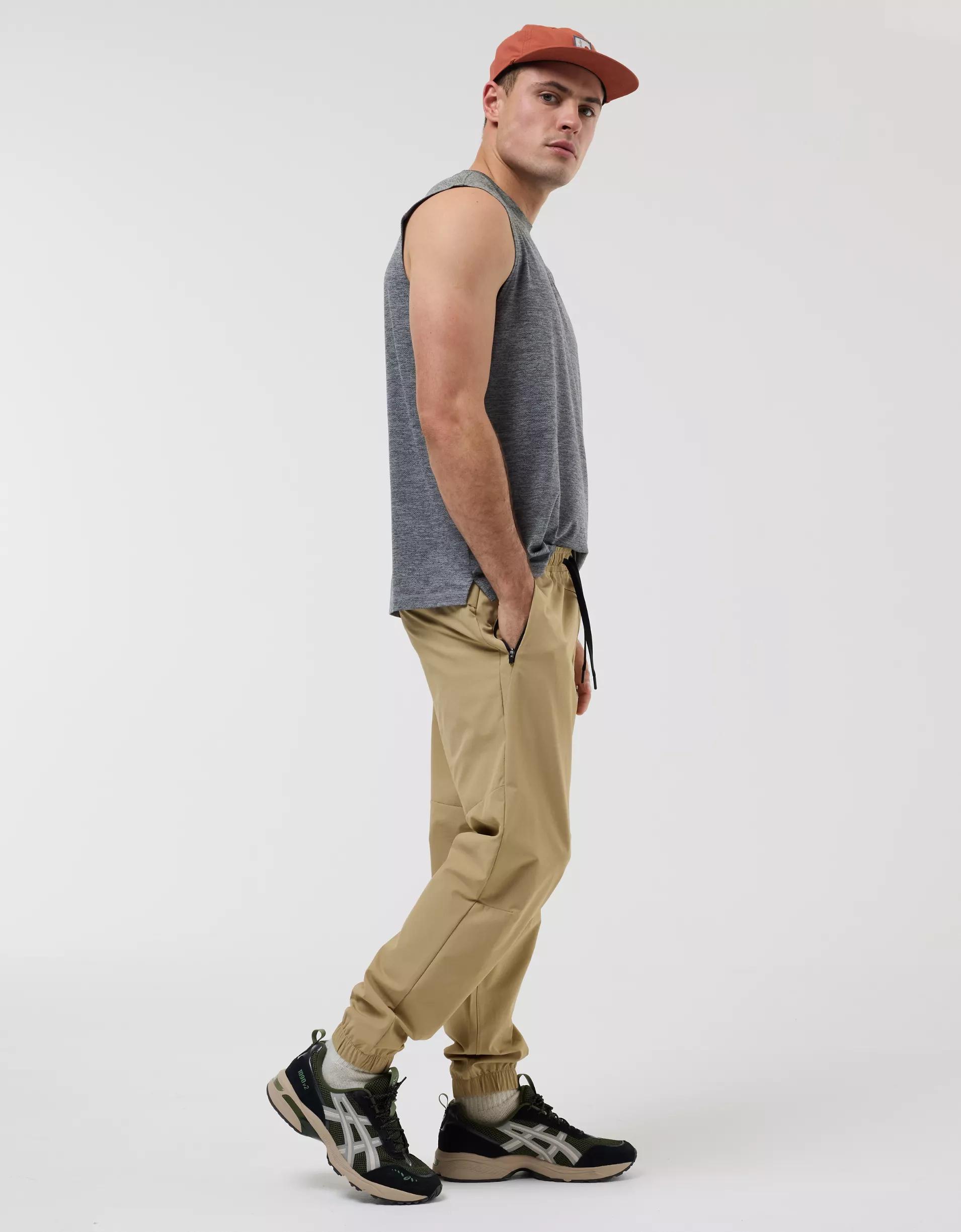 AE 24/7 Tech Jogger Product Image