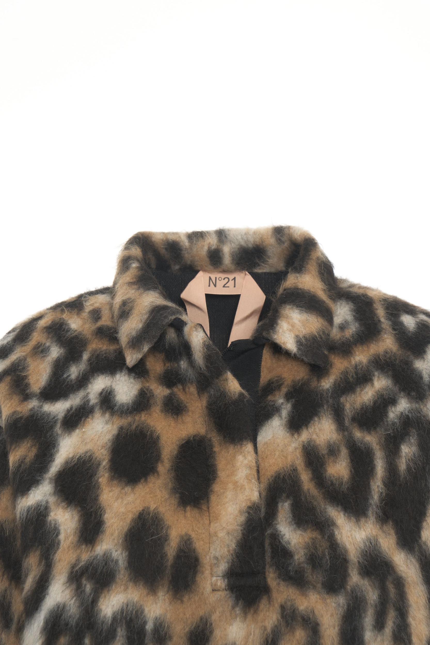 Jacket with animal print Product Image