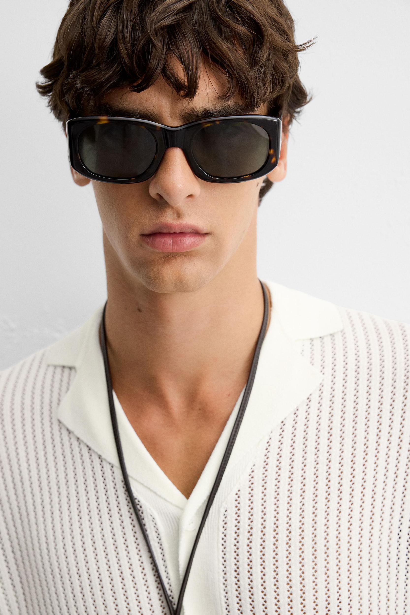 LACE KNIT SHIRT Product Image