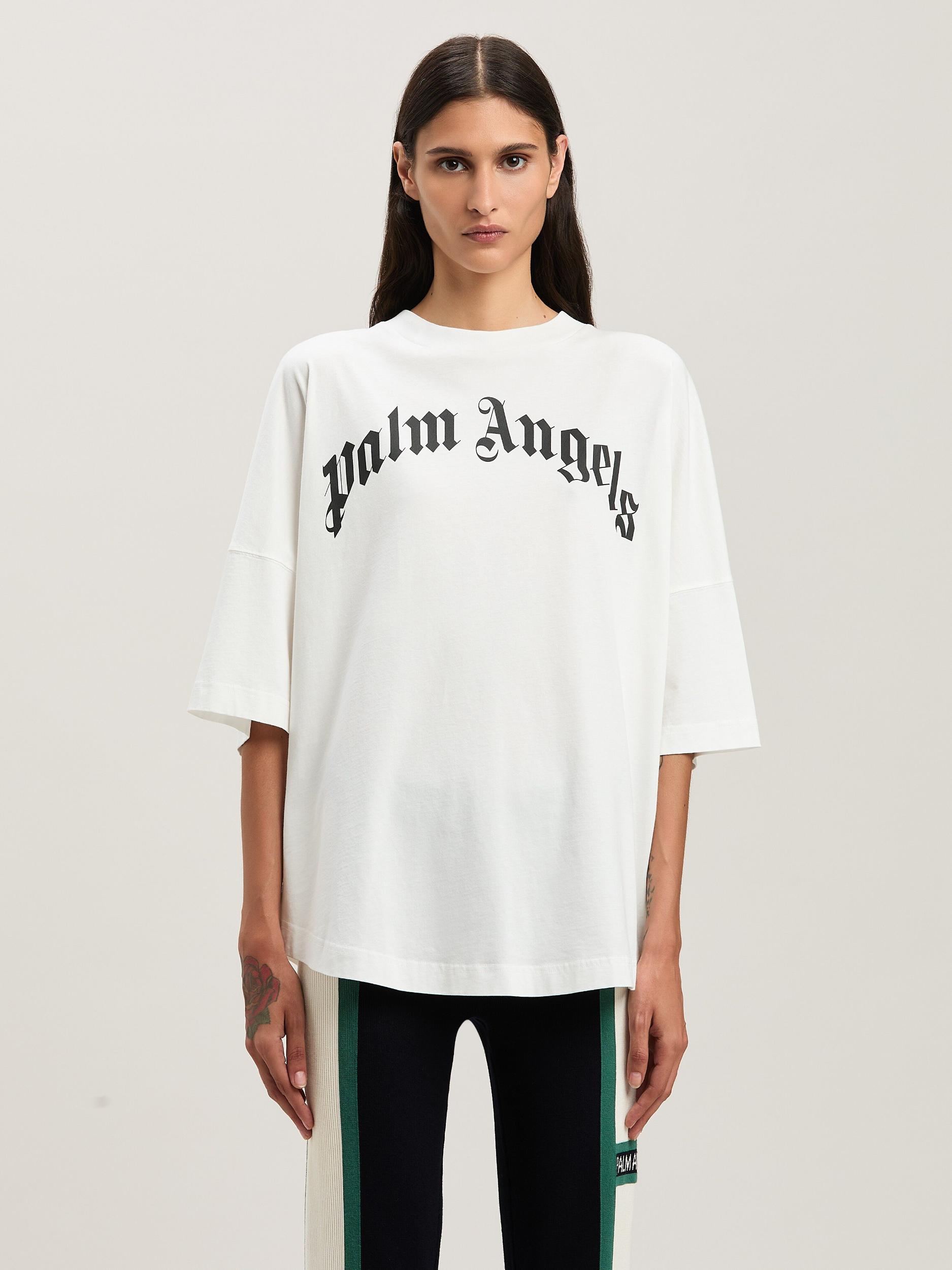 CURVED LOGO LOOSE TEE Product Image