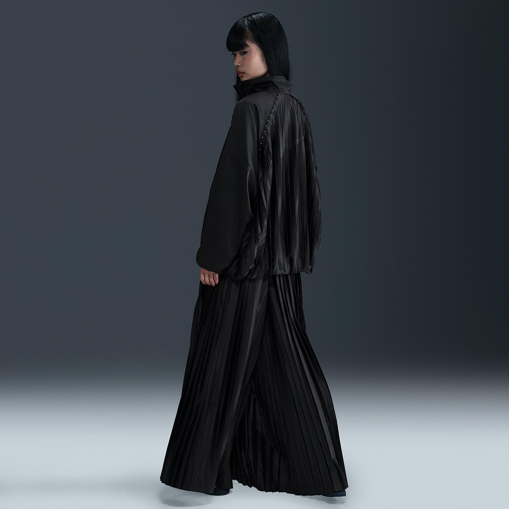 Womens Nike Sportswear Collection Mid-Rise Pleated Track Pants | HJ0520-133 Product Image