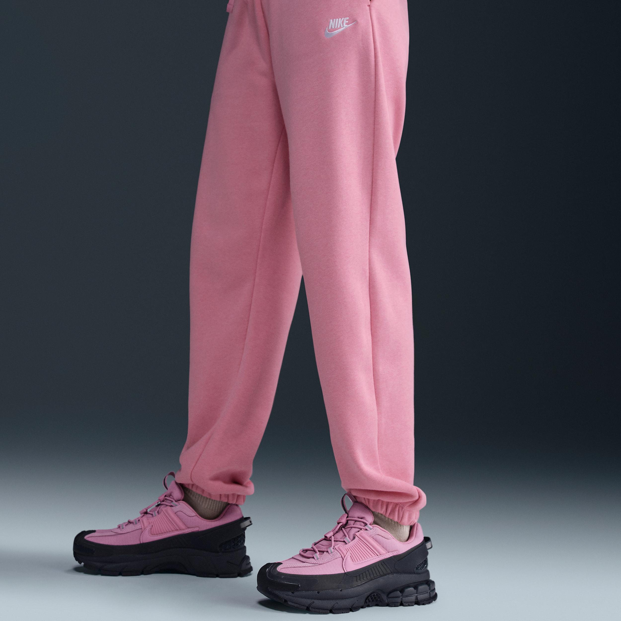 Womens Nike Sportswear Club Fleece Mid-Rise Oversized Sweatpants Product Image