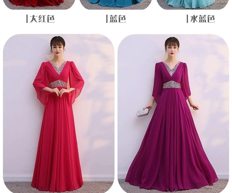 3/4-Sleeve V-Neck Lace Panel Maxi A-Line Dress Product Image