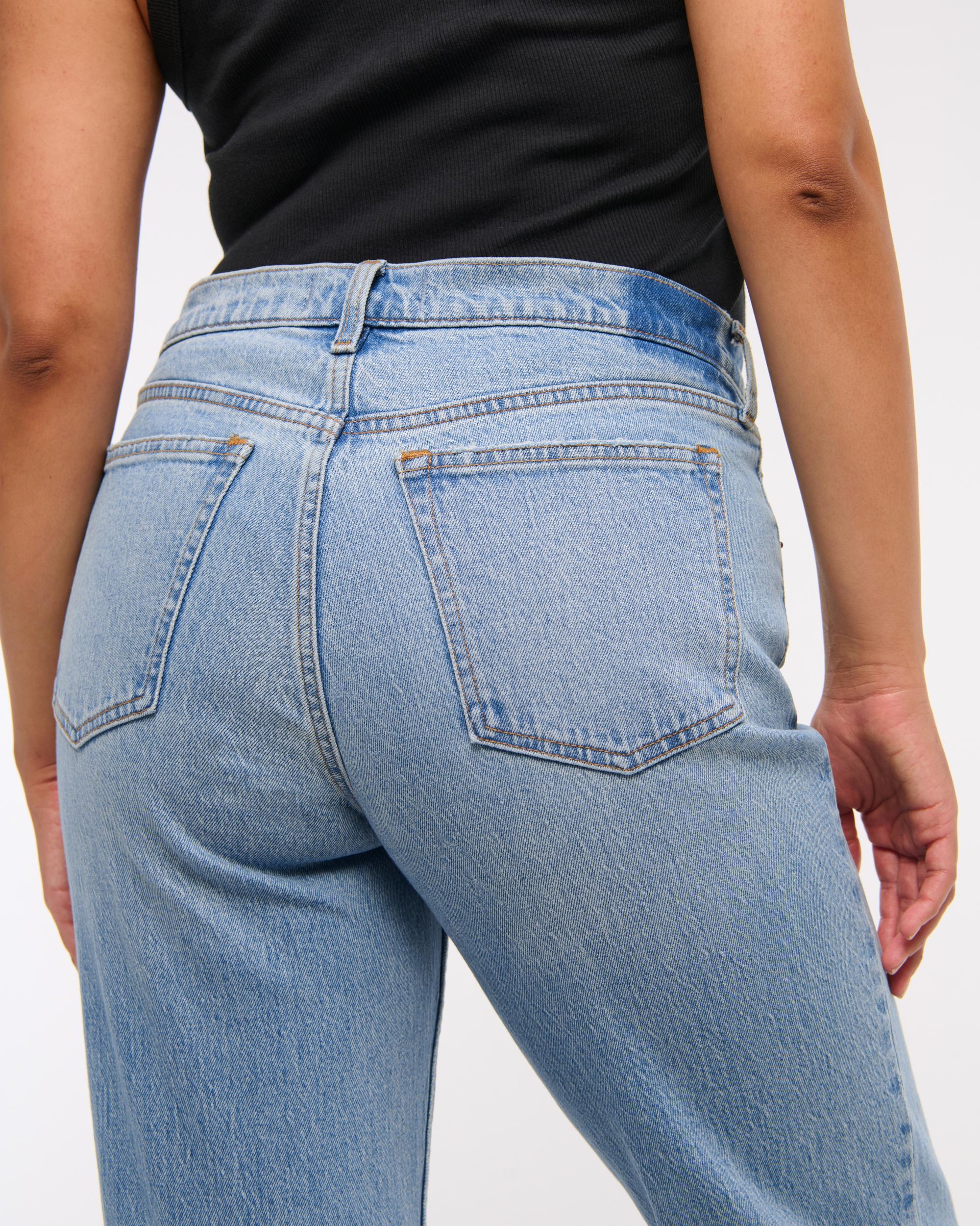 Mid Rise 90s Straight Jean Product Image