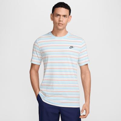 Nike Men's Club T-Shirt Product Image