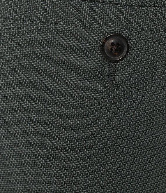 Roundtree & Yorke Classic Fit Solid Performance Dress Pants Product Image