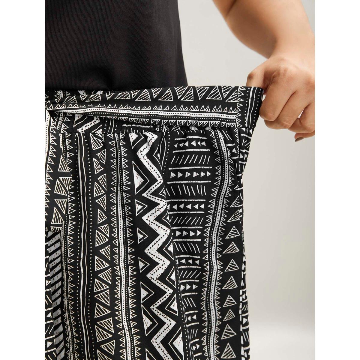 Plus Size Waist-Tie Wide-Leg Boho Print Pants Women Black Casual Wide Leg Mid Rise Everyday-Casual Pants BloomChic 28/5X Product Image