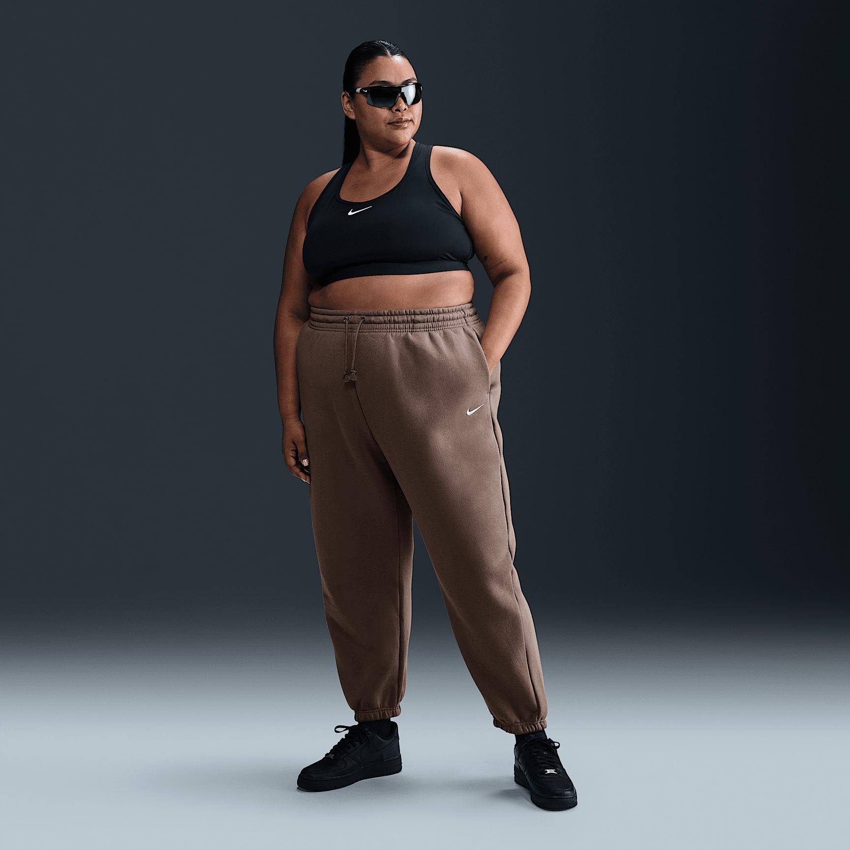 Nike Sportswear Phoenix Fleece Women's High-Waisted Oversized Sweatpants (Plus Size) Product Image