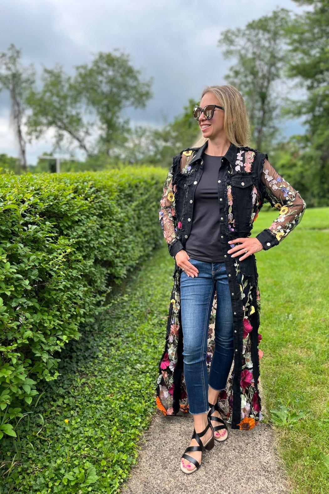 Black Floral Duster Product Image