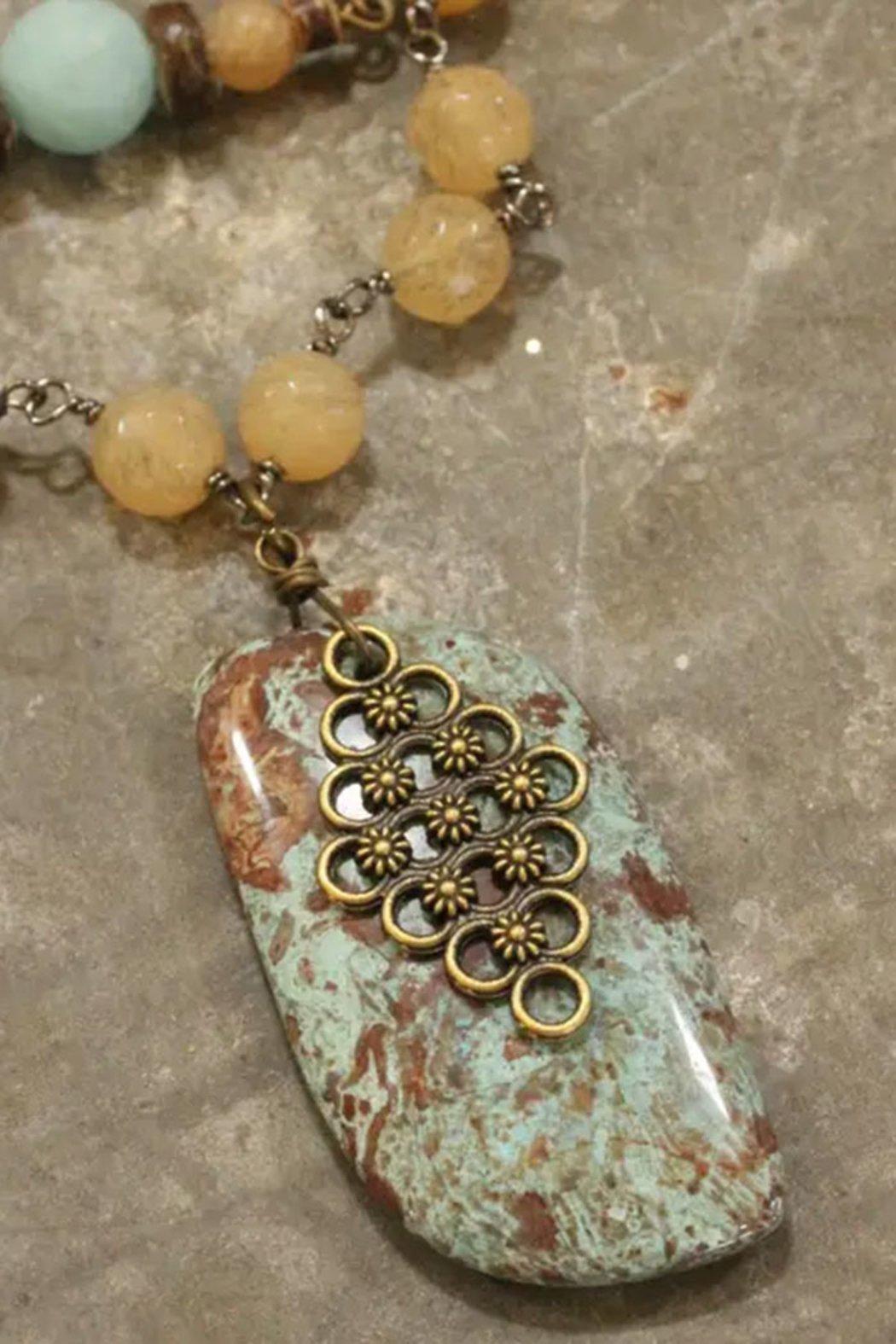 Vintage Stone Pendant Necklace Product Image