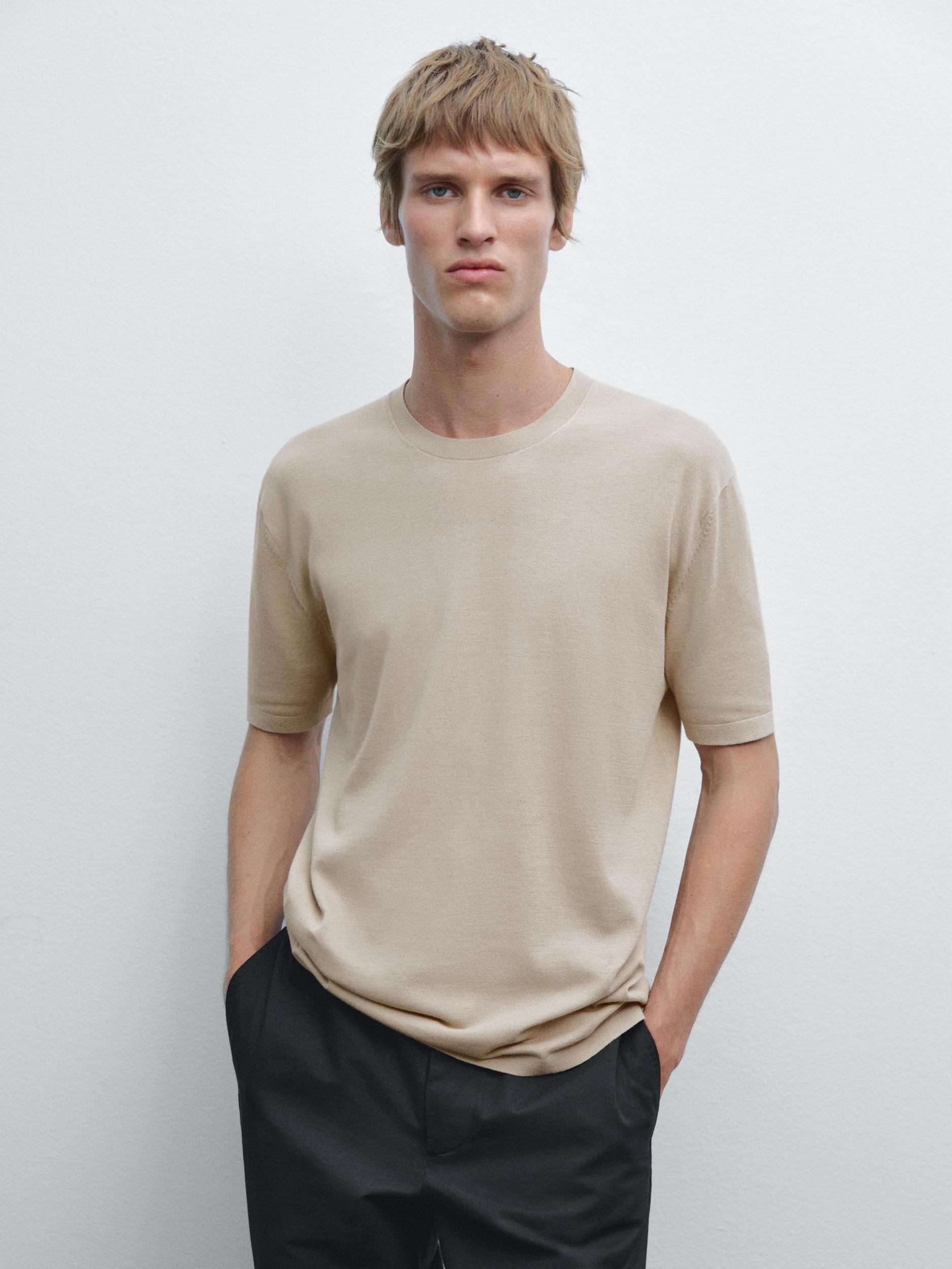 100% cotton knit T-shirt Product Image