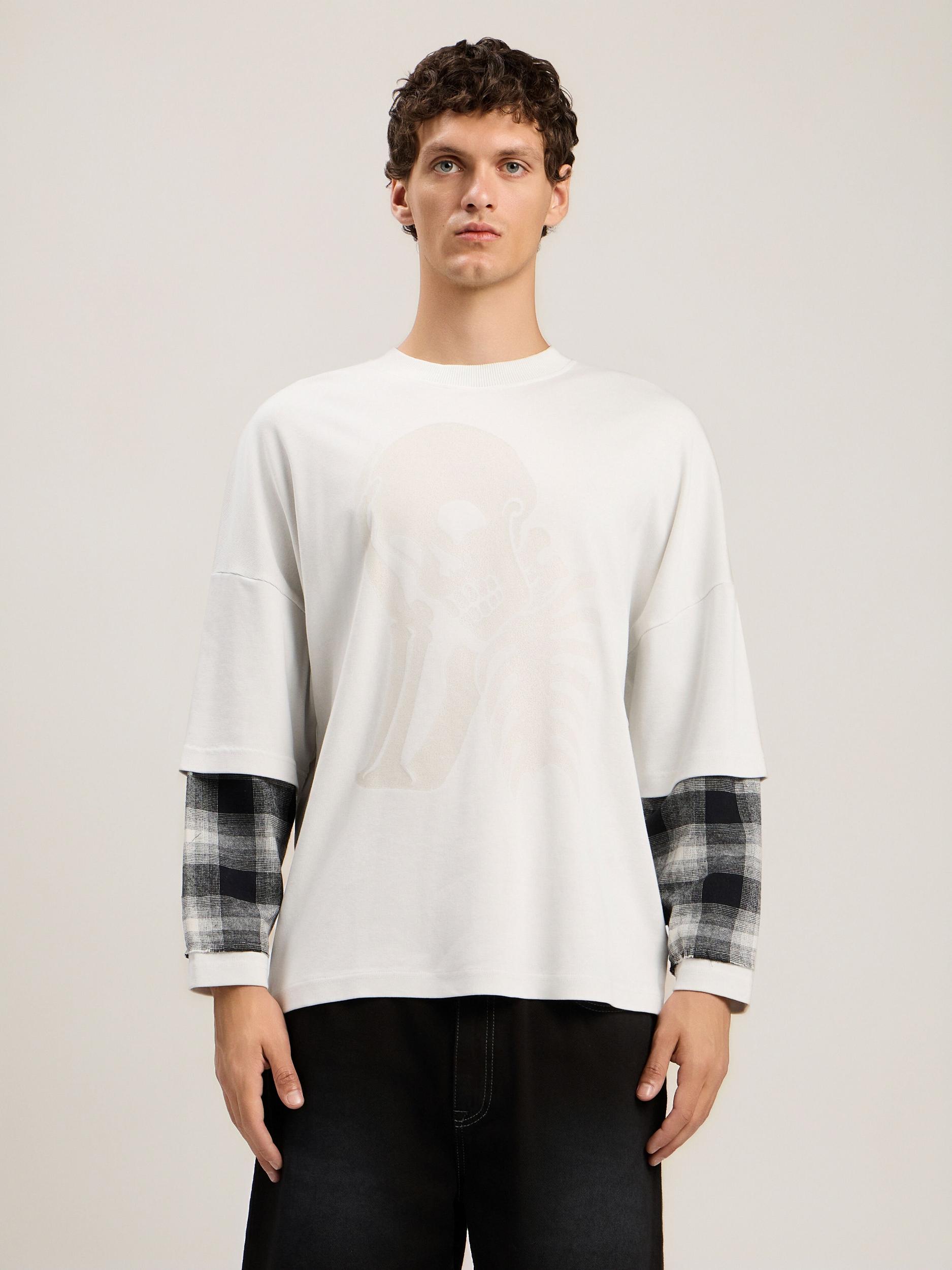 Skull Double Long-Sleeved Shirt Product Image
