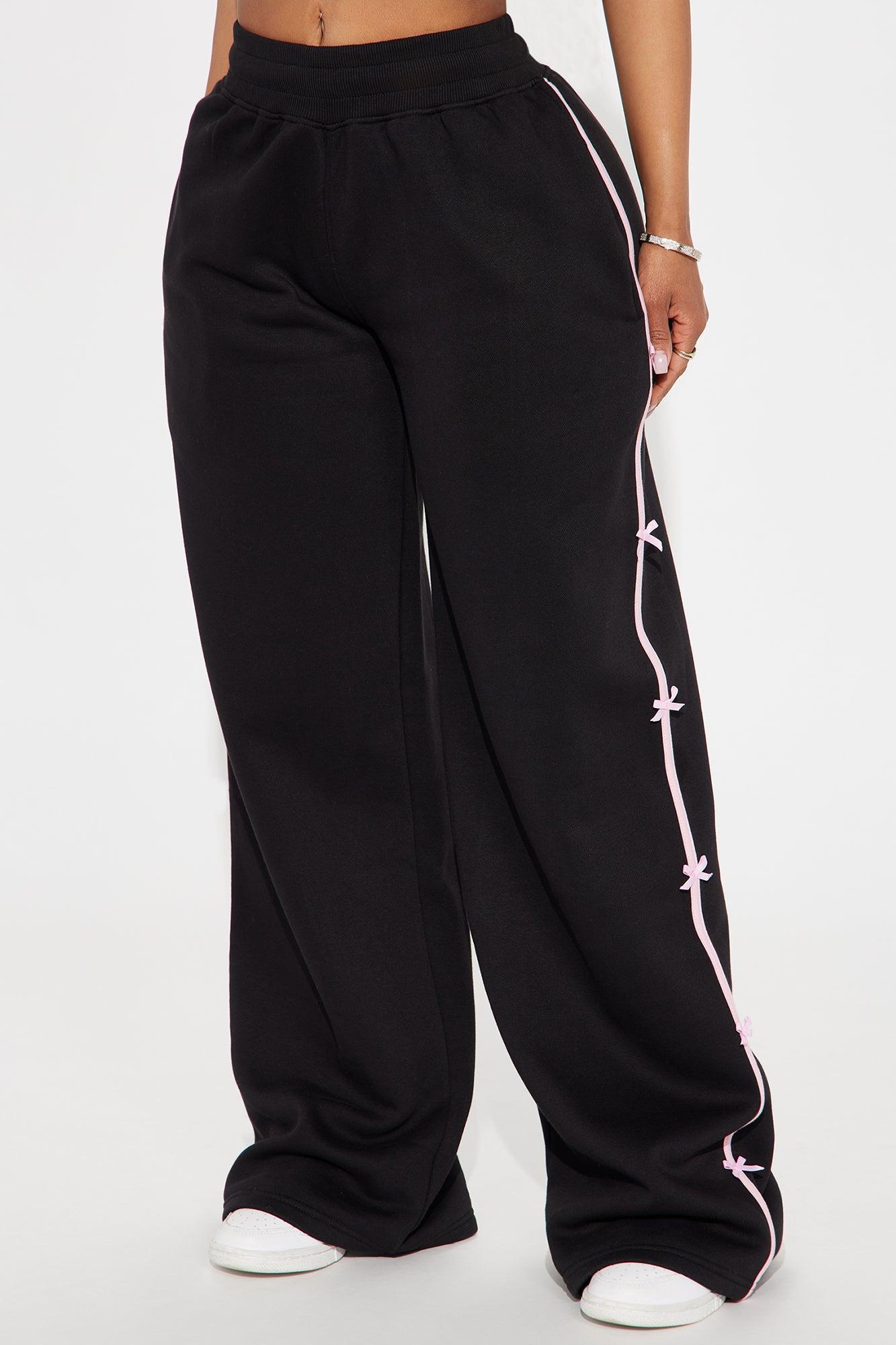 Sara Wide Leg Striped Fleece Pant - Black Product Image