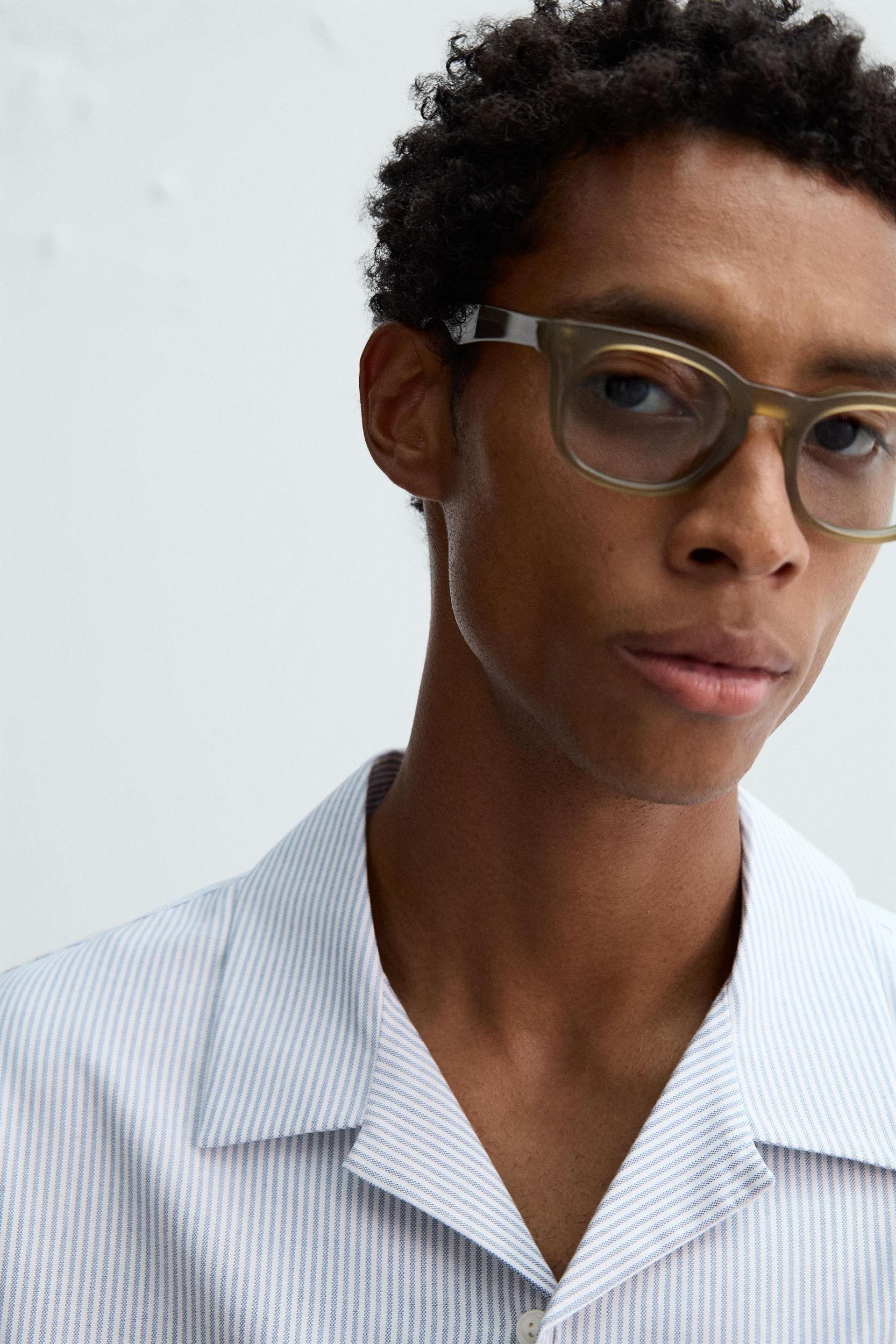 STRIPED OXFORD SHIRT Product Image