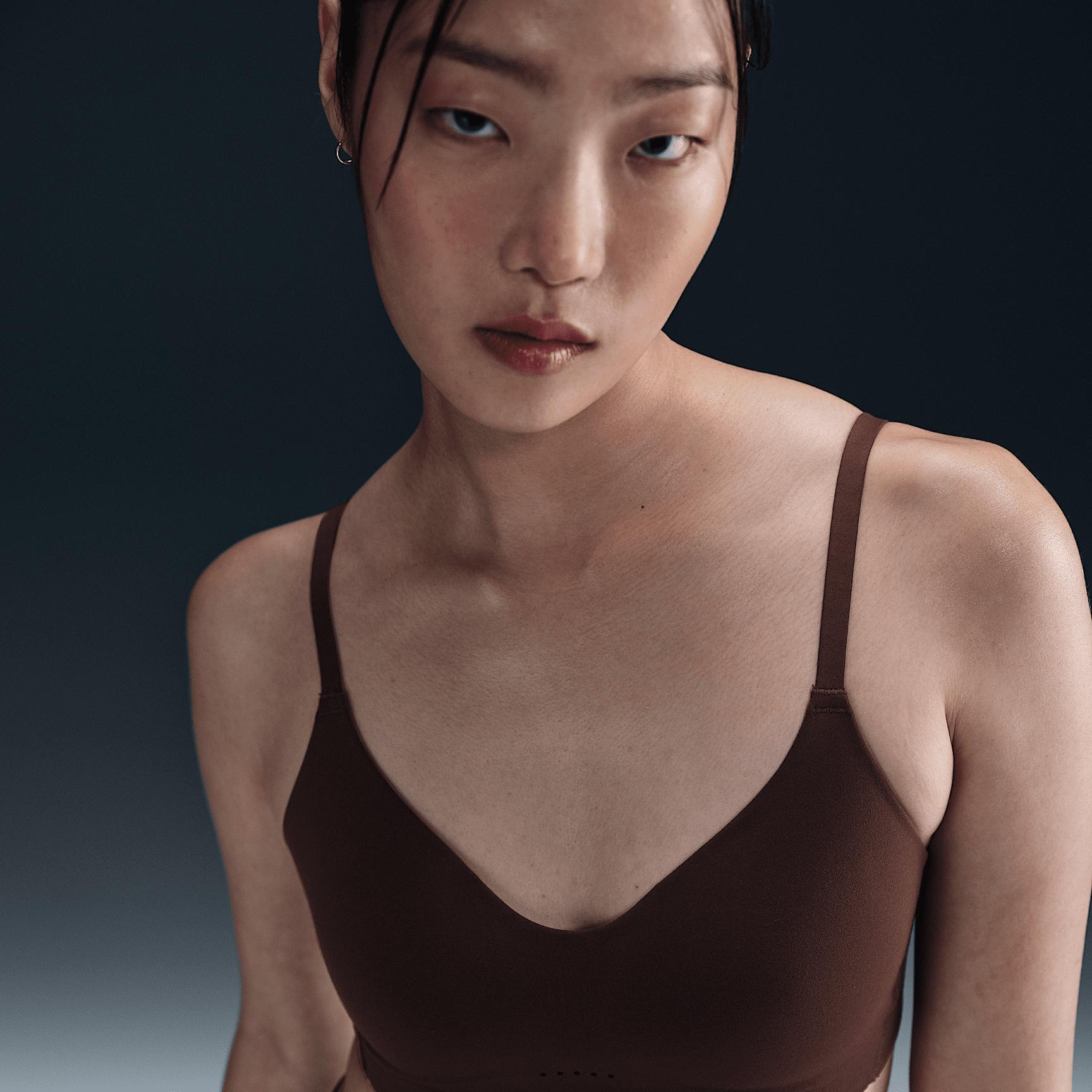 Nike Womens Alate Minimalist Light-Support Padded Convertible Sports Bra | FQ3550-227 Product Image