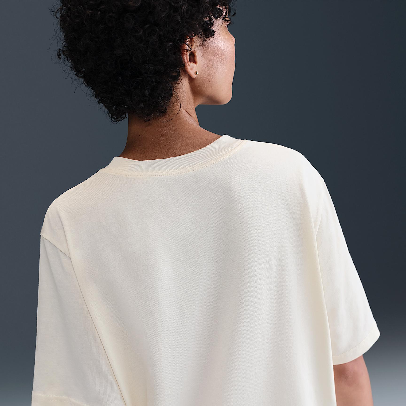 Womens Nike Sportswear Loose Short-Sleeve Graphic T-Shirt | IF1180-110 Product Image