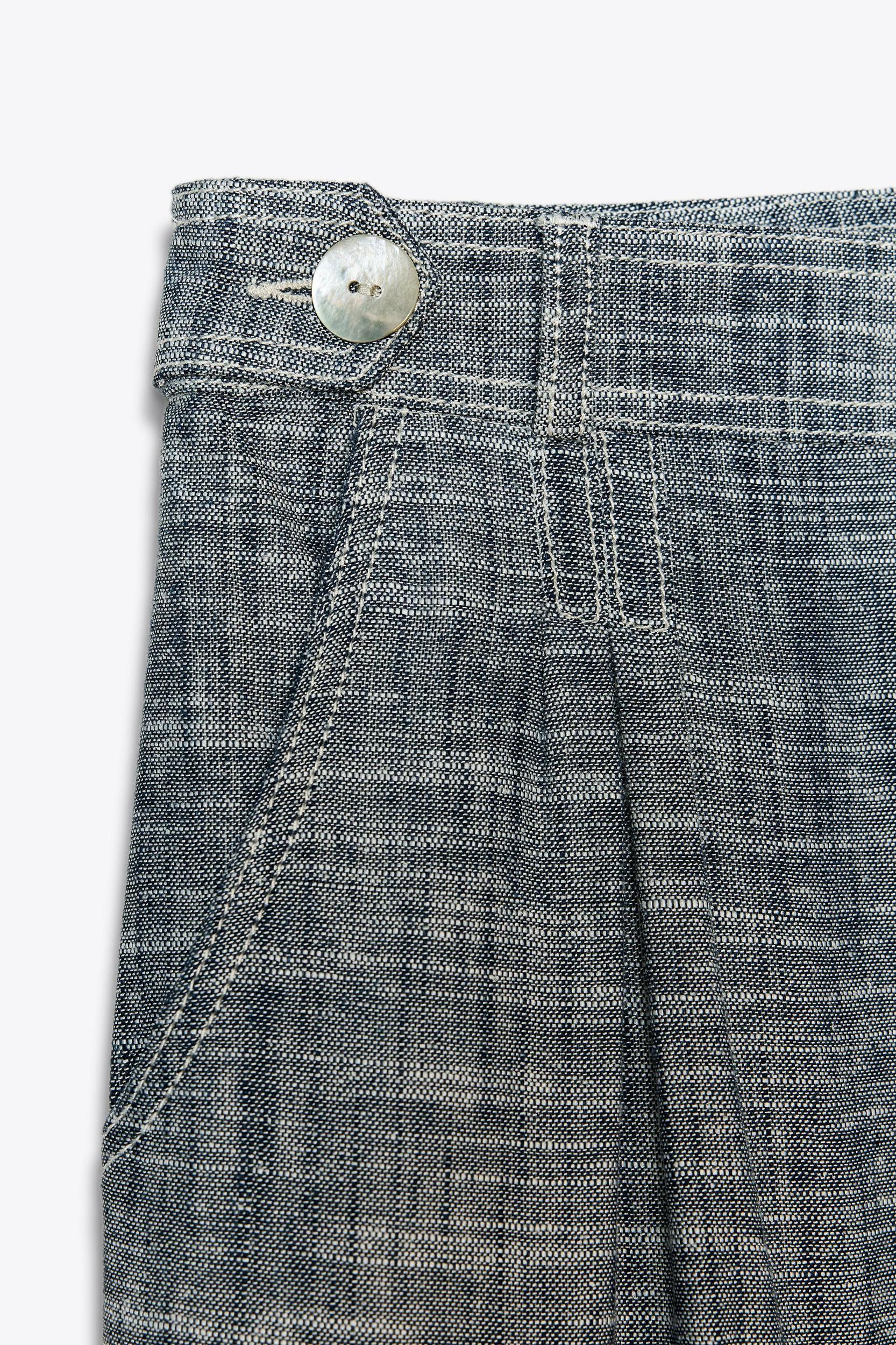 PLEATED WIDE LEG PANTS Product Image