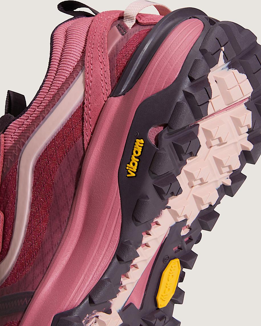 Crosspath XC Shoe in Mauvewood Pink| Vans US Product Image