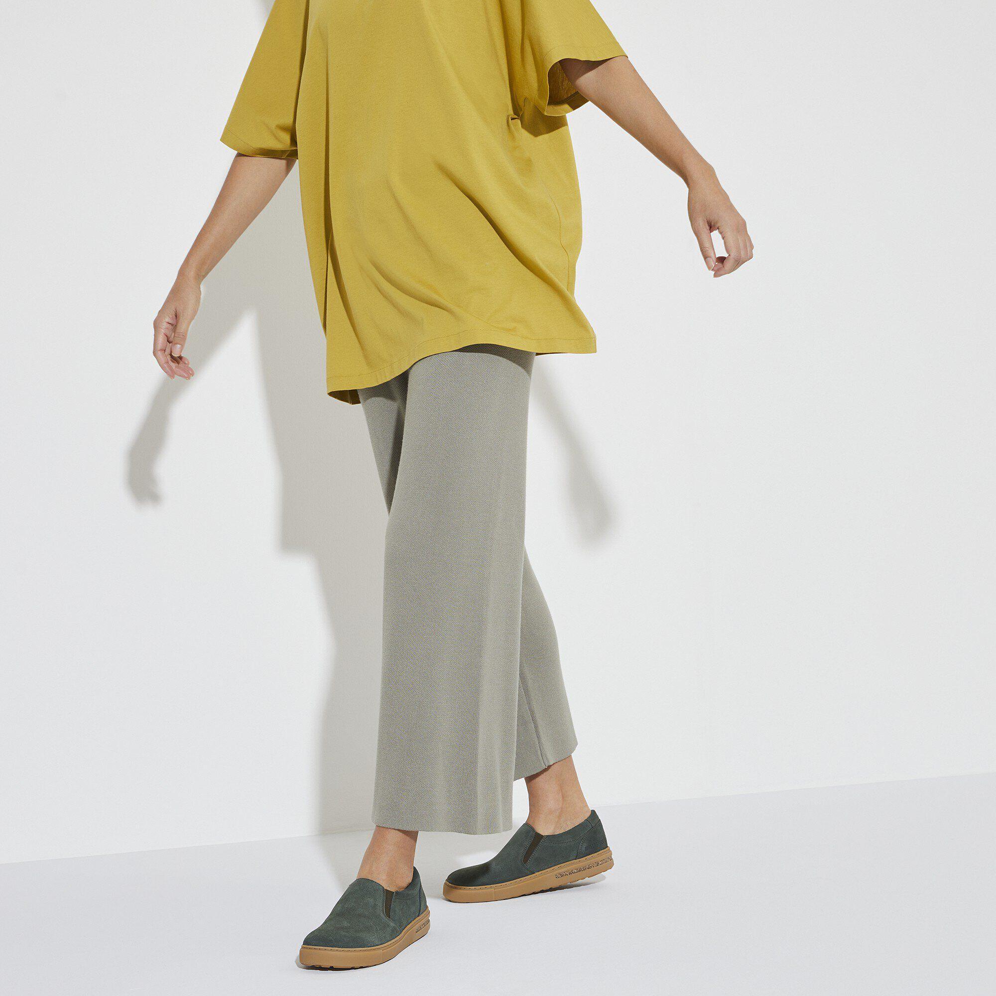 Oswego Suede Leather Product Image