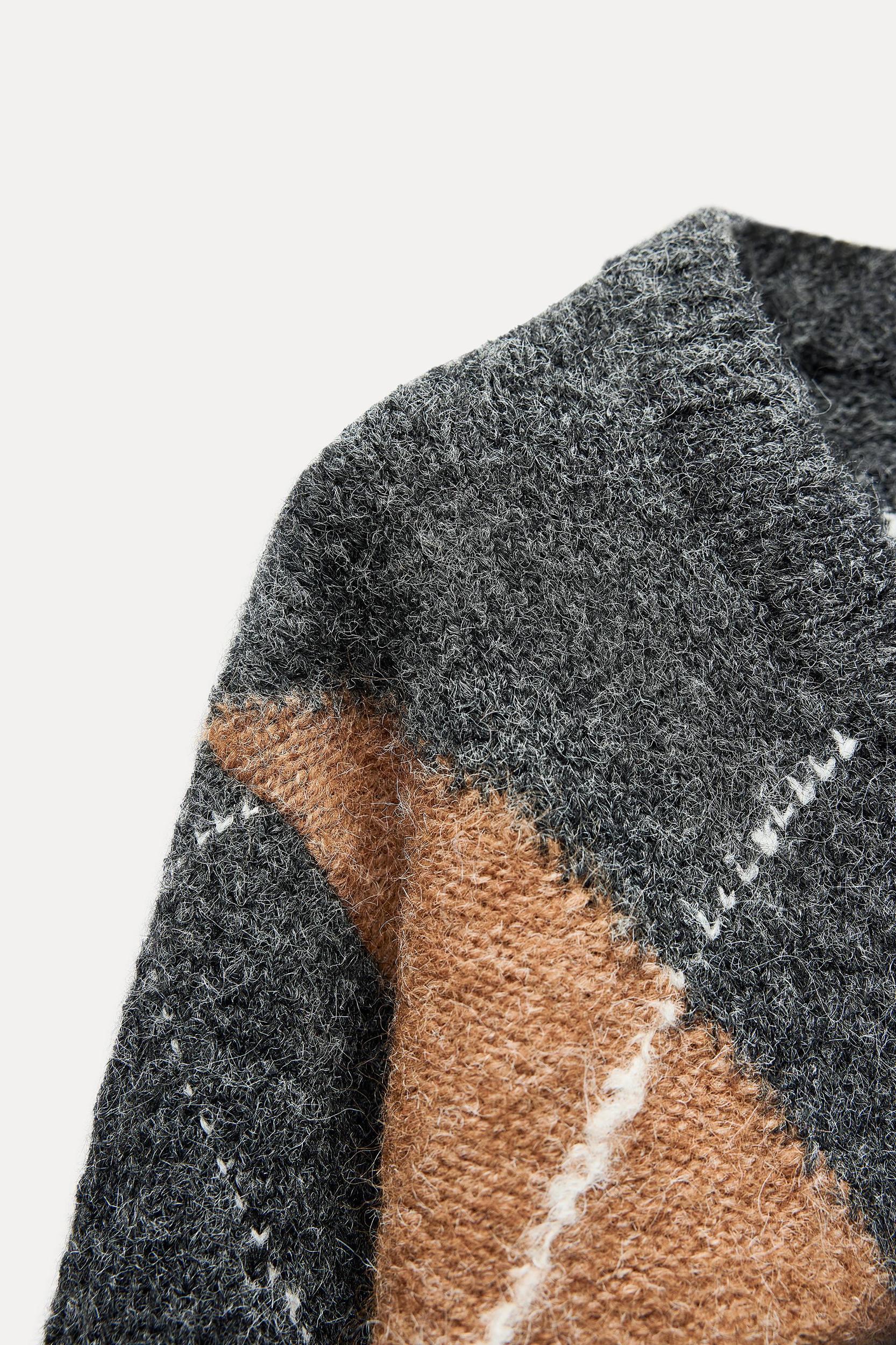 KNIT ARGYLE SWEATER Product Image