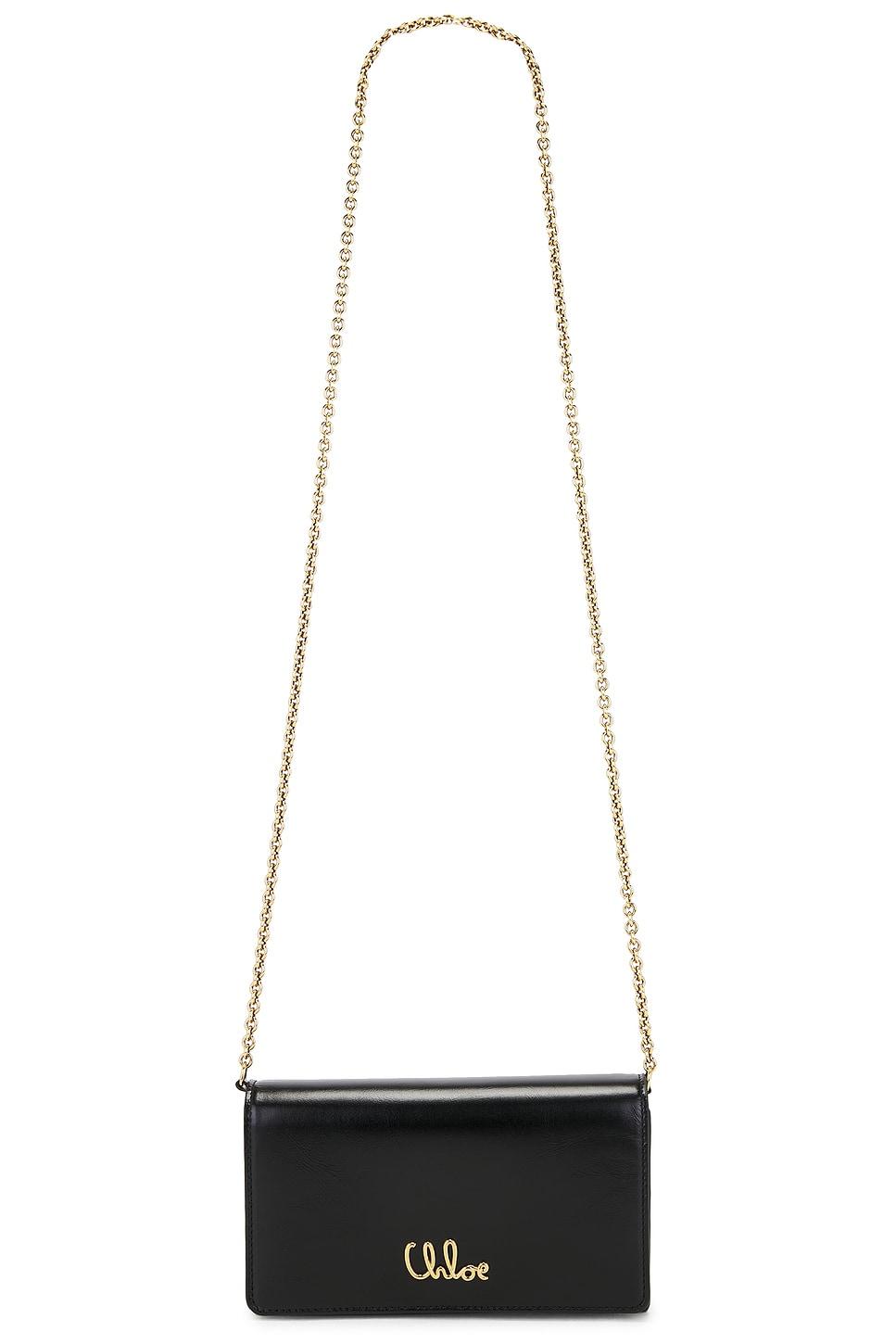 CHLOÉ Iconic Flap Wallet On Chain In Shiny Calfskin In Black Product Image