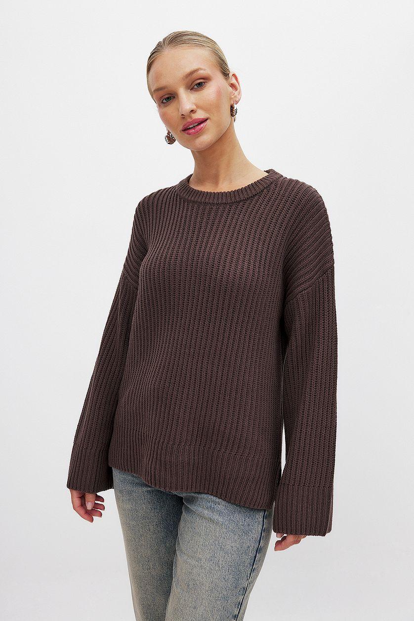 Round Neck Knitted Sweater Product Image