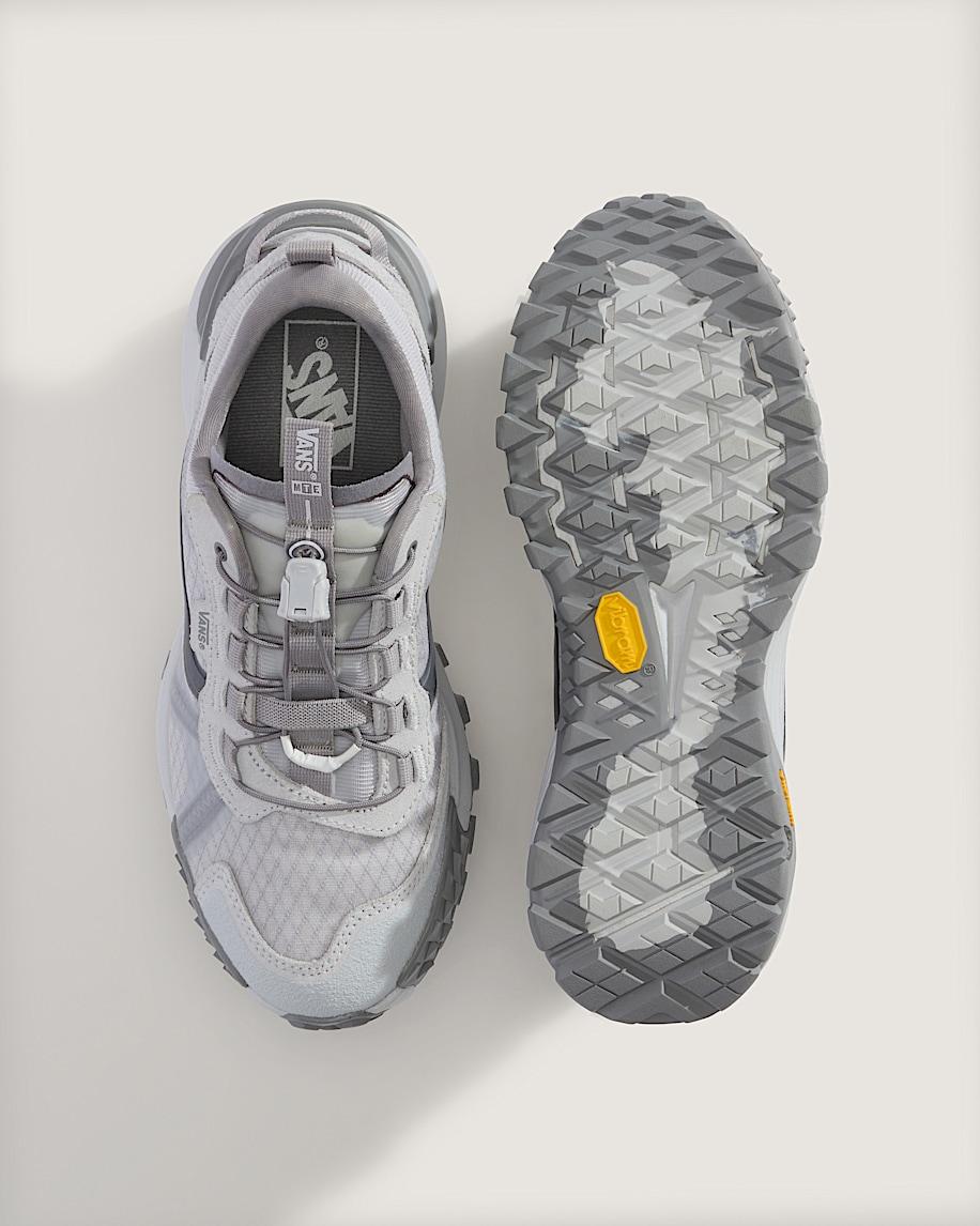 Crosspath XC Shoe in Light Grey| Vans US Product Image