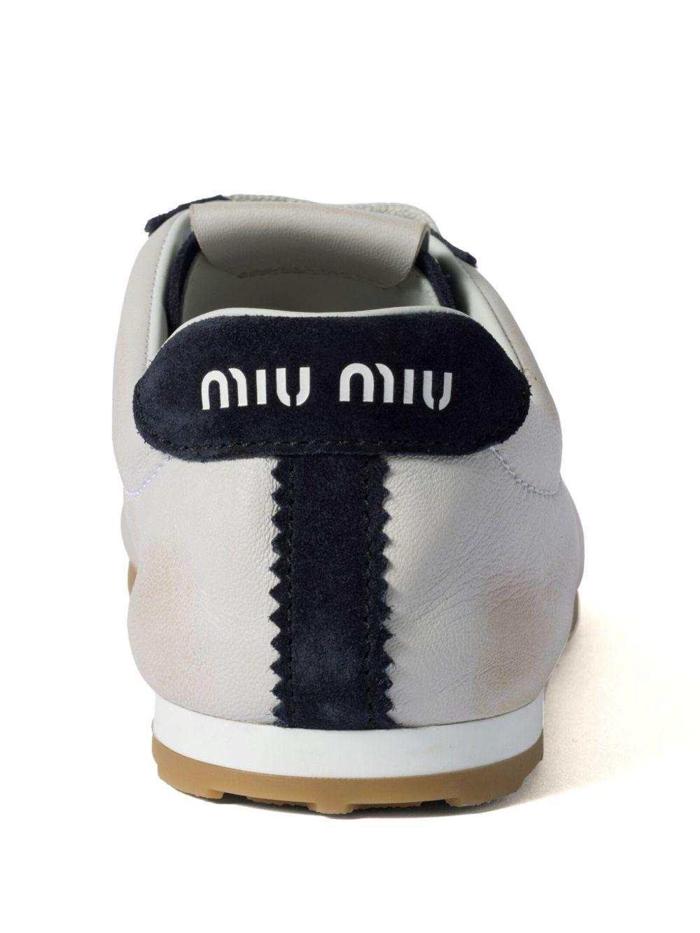Plume sneakers Product Image