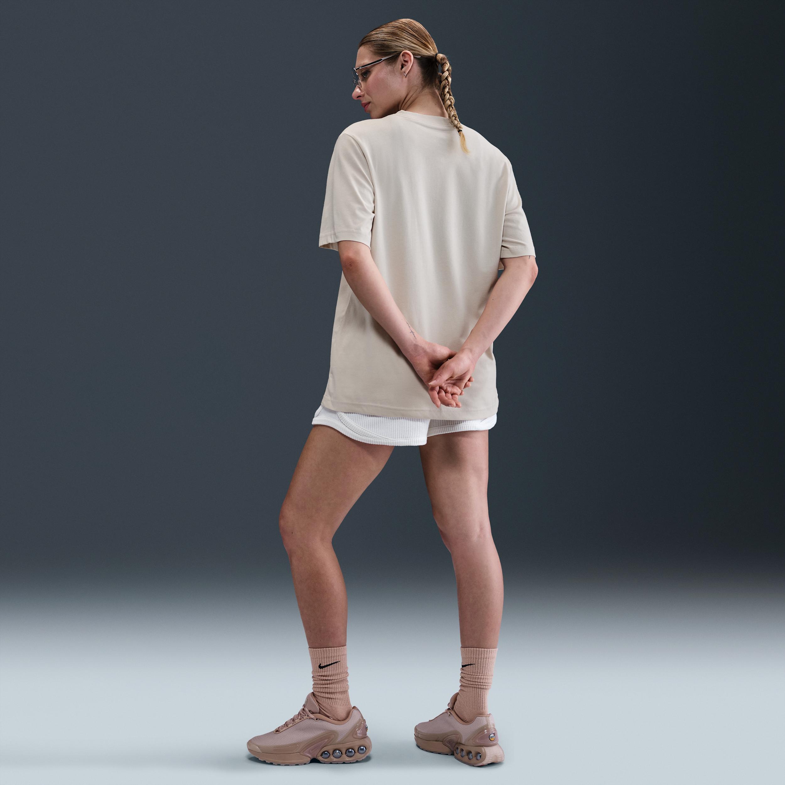 Women's Nike Sportswear Loose Short-Sleeve T-Shirt Product Image