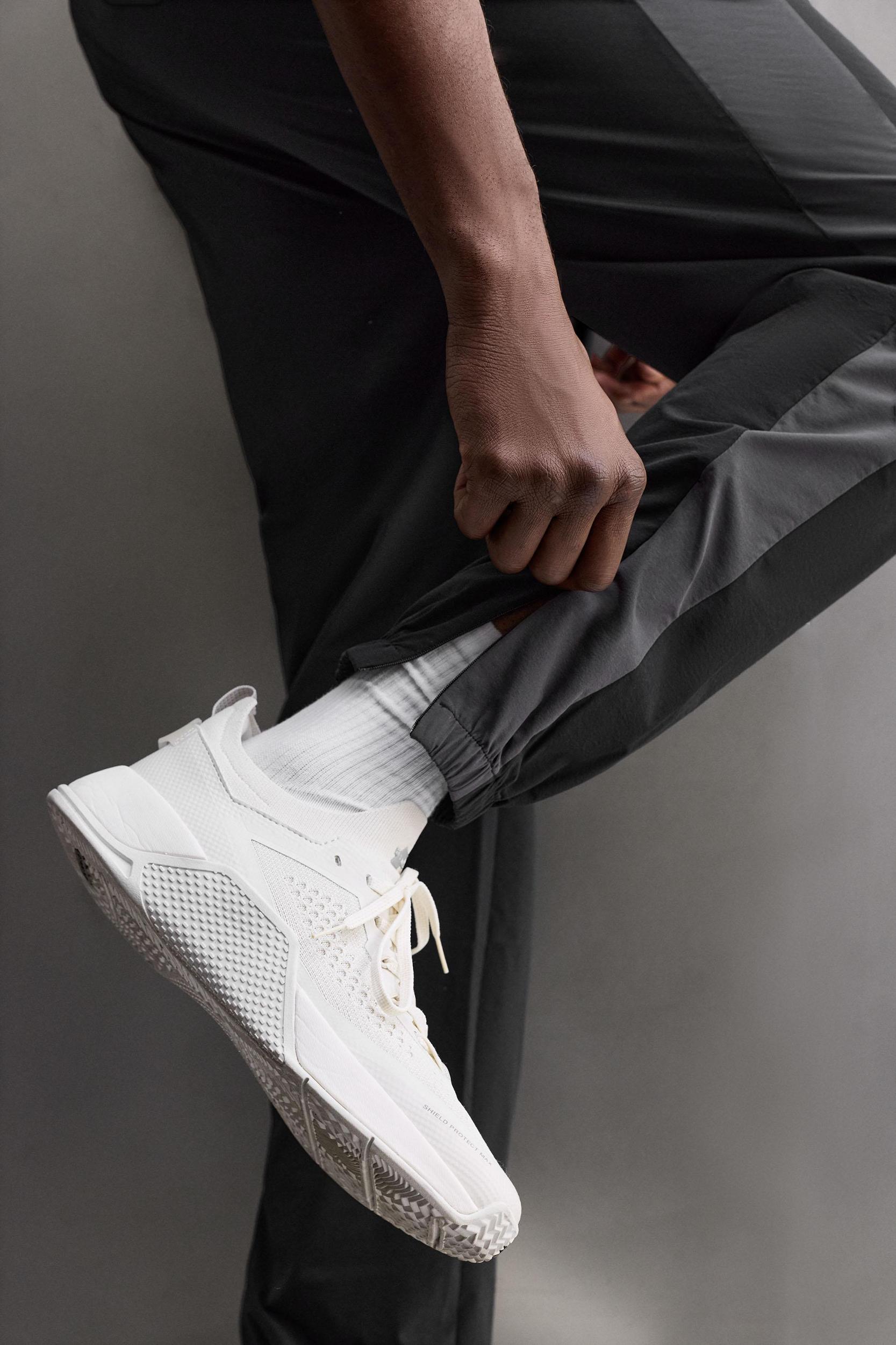 COLOR BLOCK TECHNICAL PANTS Product Image