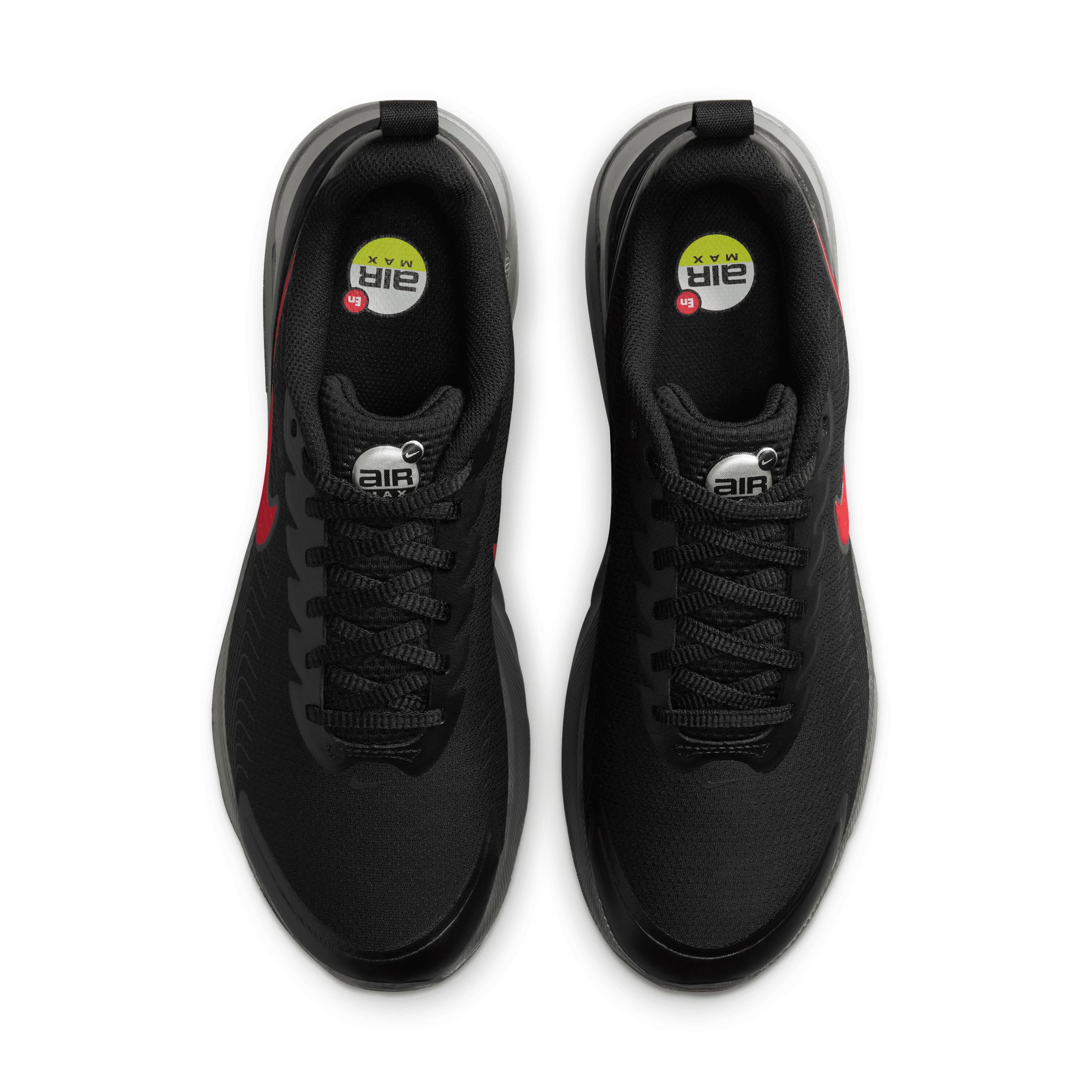 Nike Men's Air Max Nuaxis Shoes Product Image