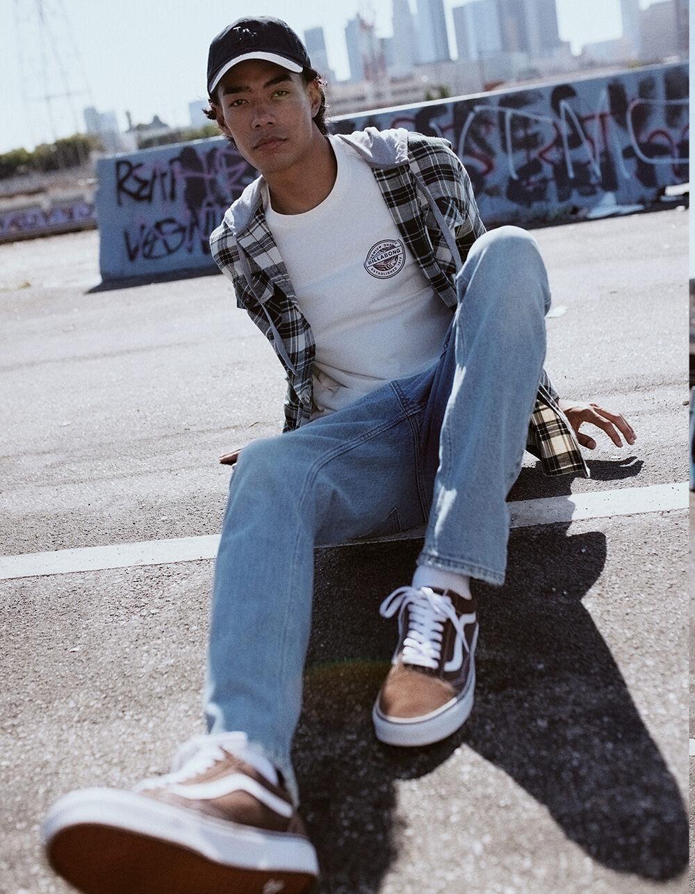 RSQ Mens Relaxed Taper Medium Tint Denim Jeans - MEDIUM WASH Product Image