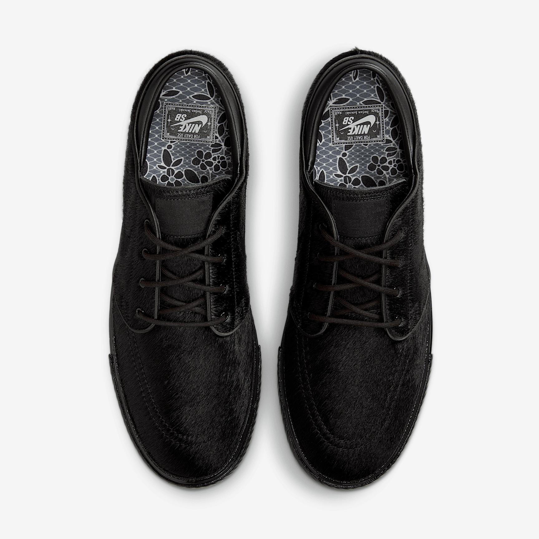 Mens Nike SB Zoom Janoski OG+ SE Skate Shoes | HF3060-001 Product Image