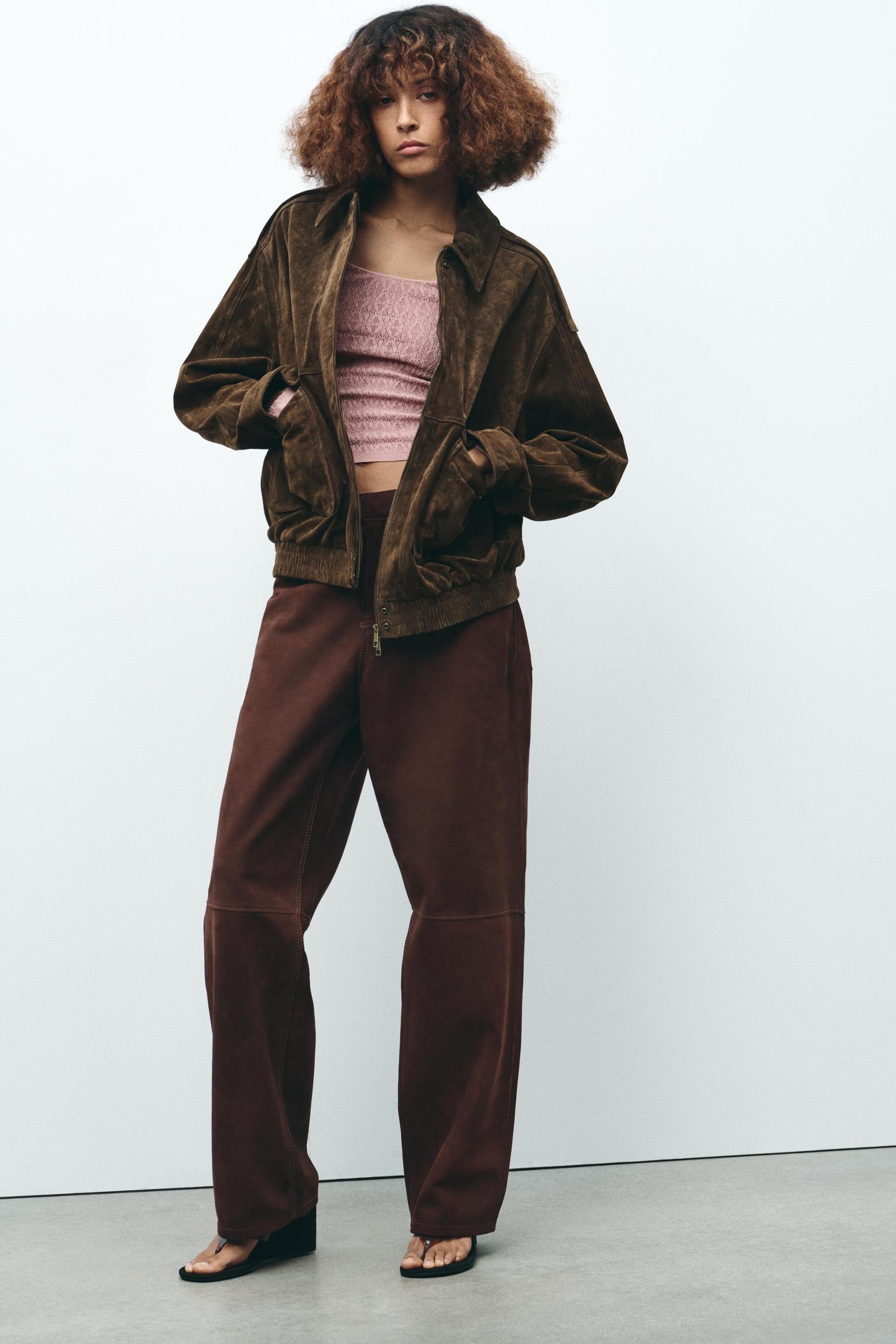 SEAMLESS LACE TOP Product Image