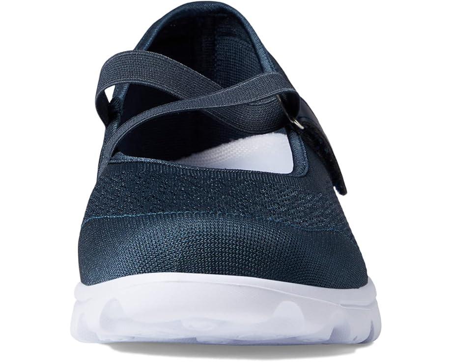 TravelActiv Slip-On Product Image