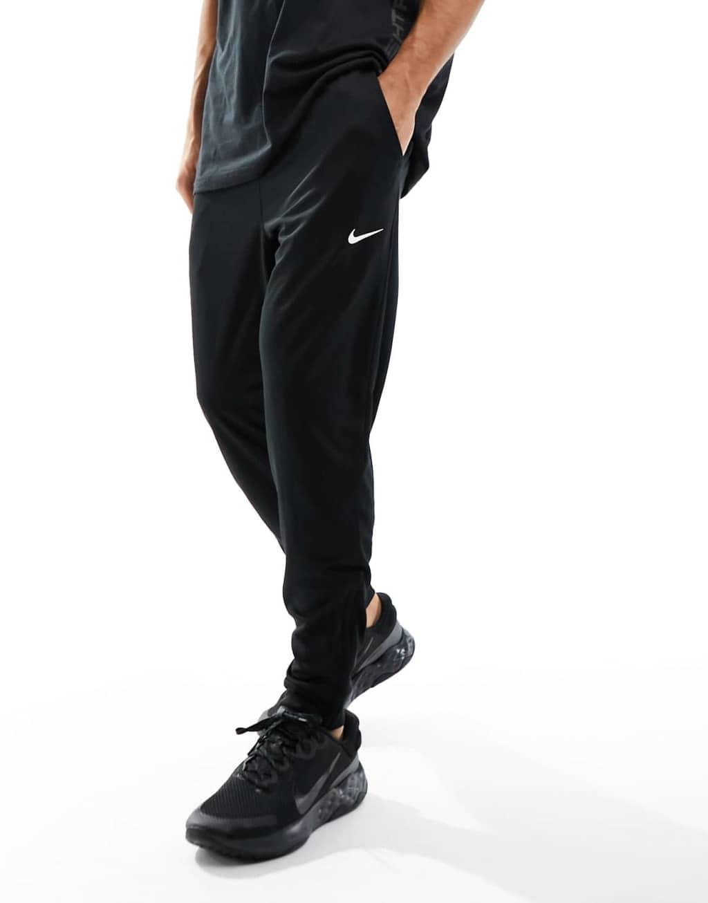 Nike Training Totality sweatpants in black Product Image