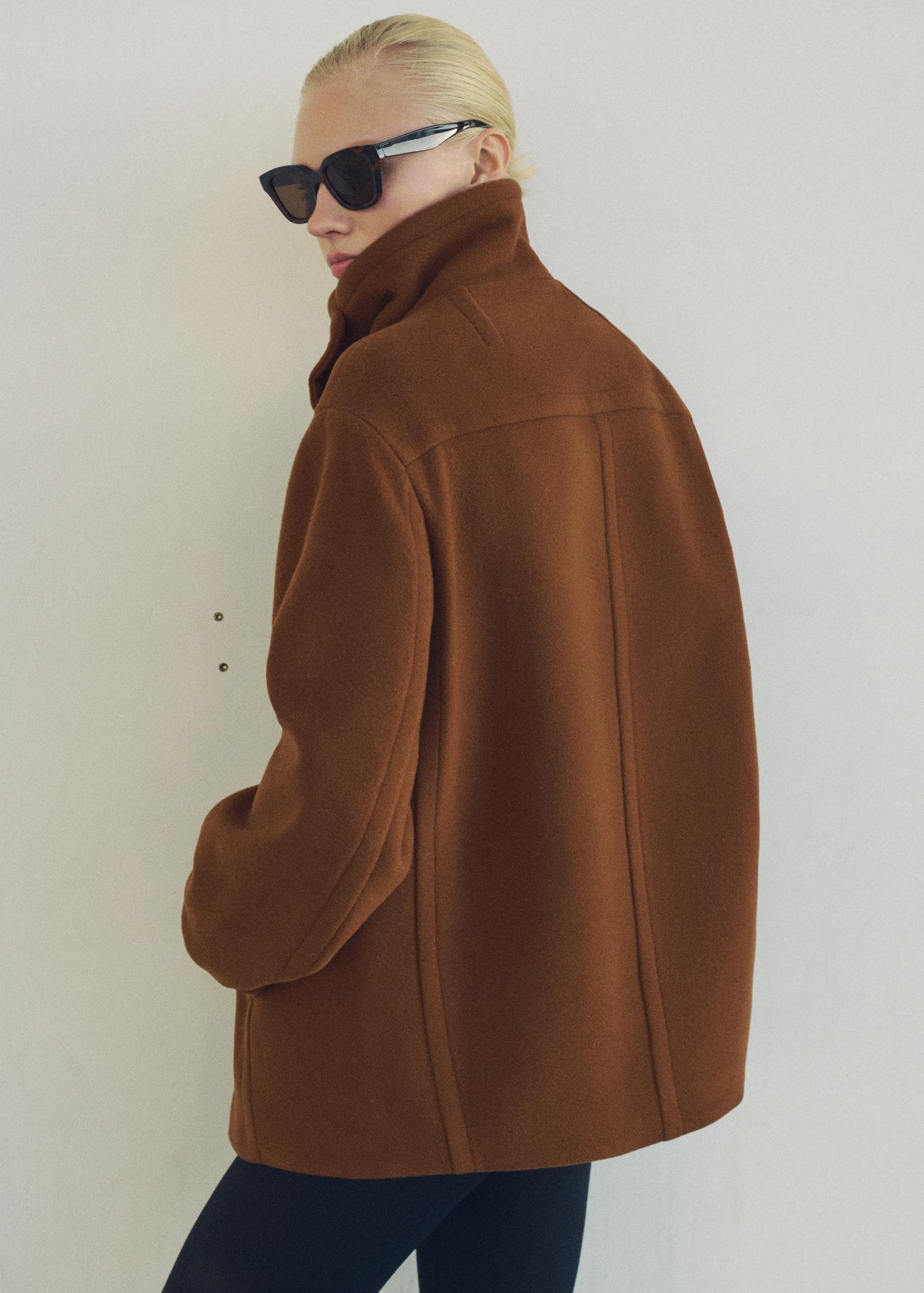 Short double-breasted wool coat - Women | MANGO USA Product Image