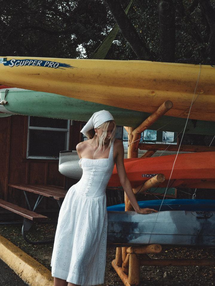 Dreamy Daisy Midi Dress — White Product Image