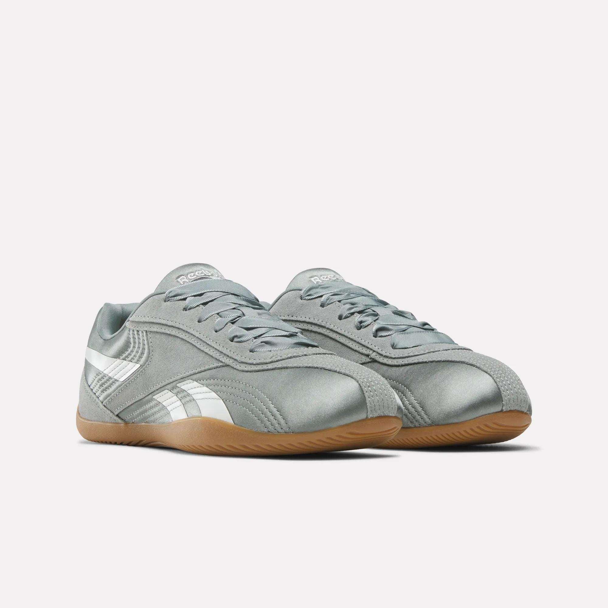 Women's Ultra Lo Shoes Product Image