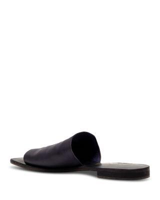 Women's Verona Slip On Slide Sandals Product Image