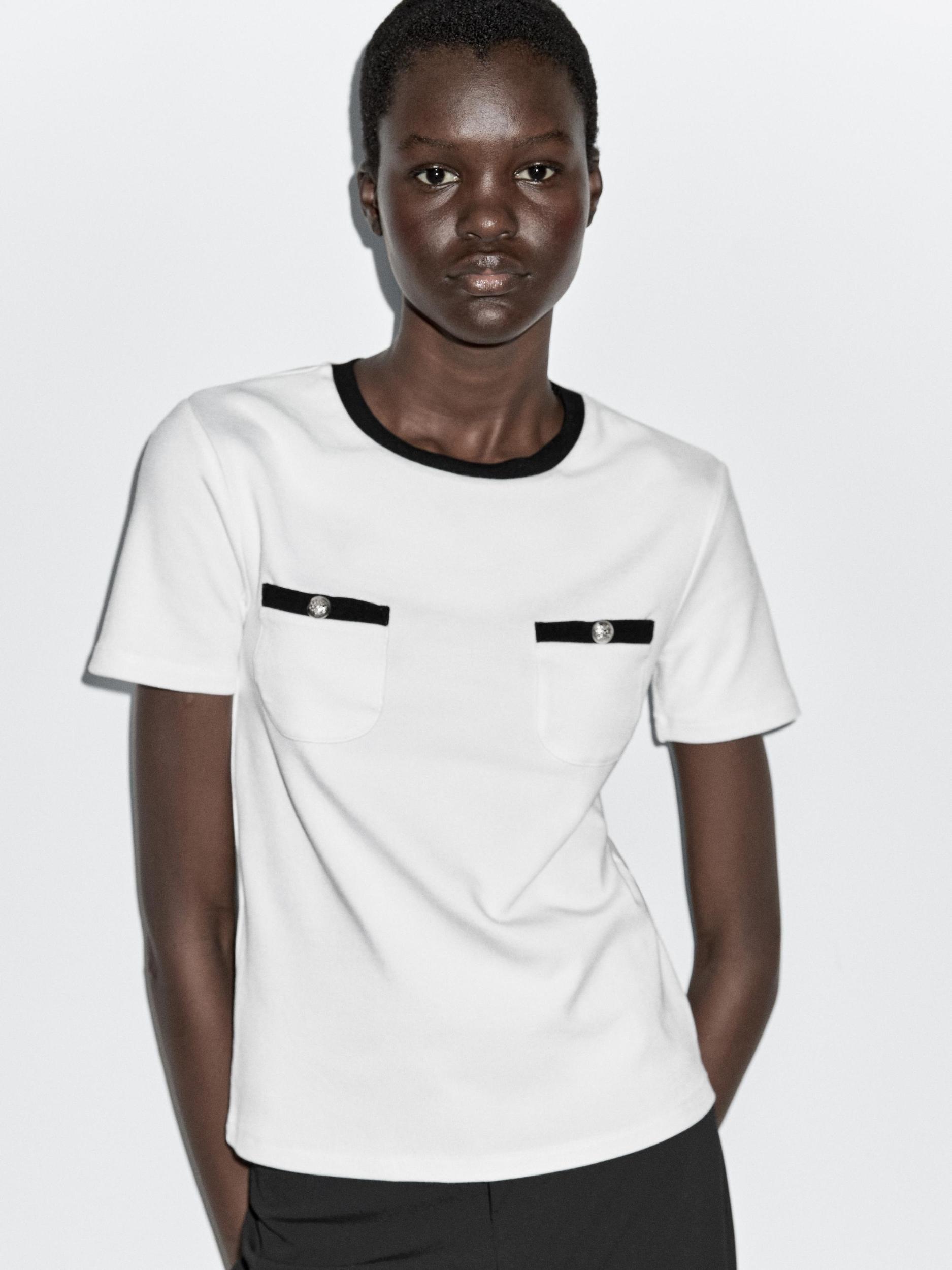 Short sleeve T-shirt with pocket details Product Image