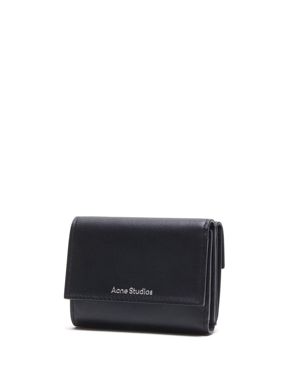 tri-fold leather wallet Product Image