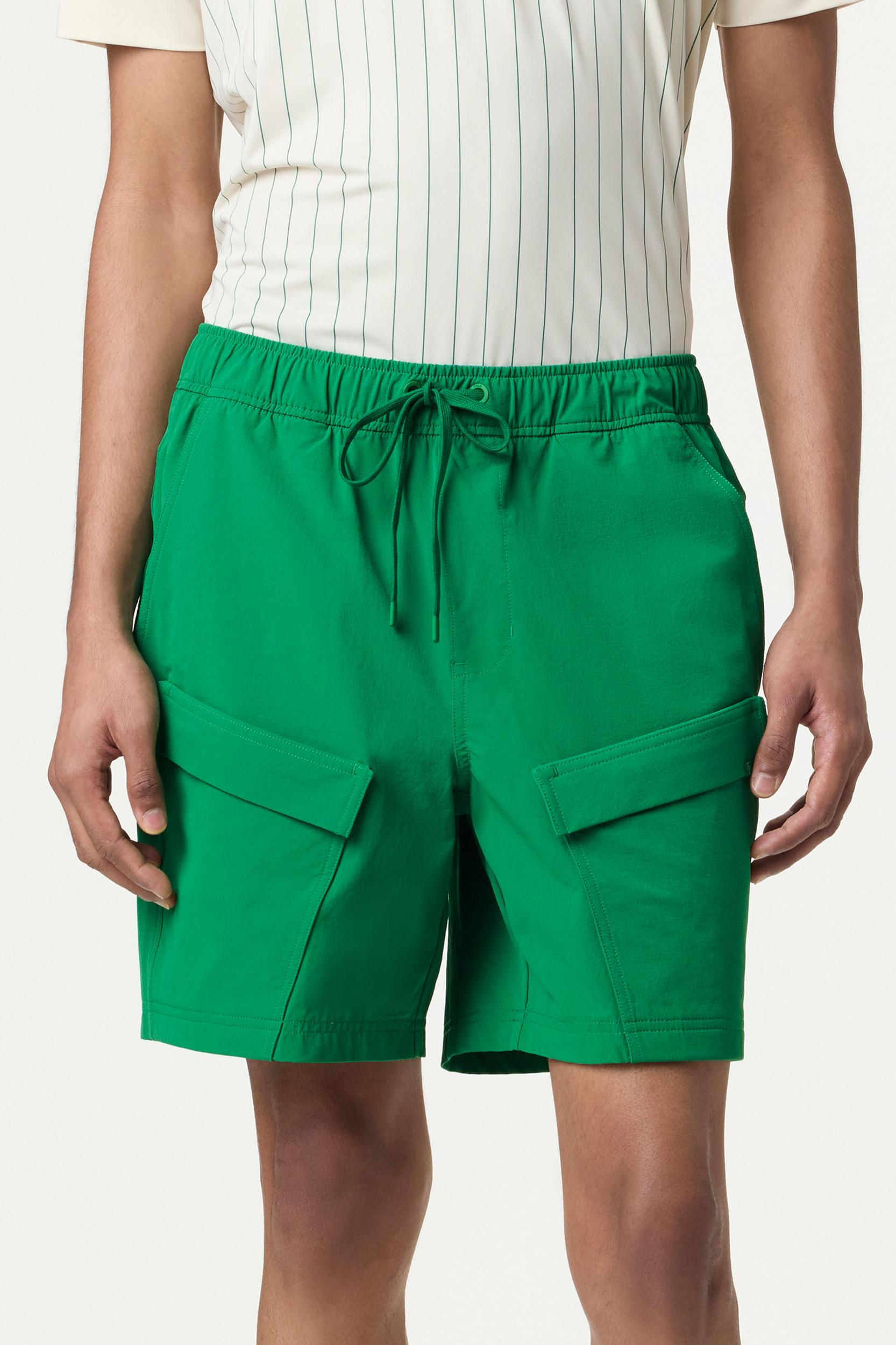 Breakpoint Woven Short Product Image