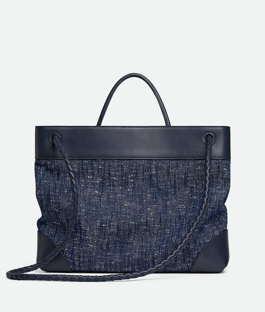 Women's Large Andiamo in Navy/white/space Product Image