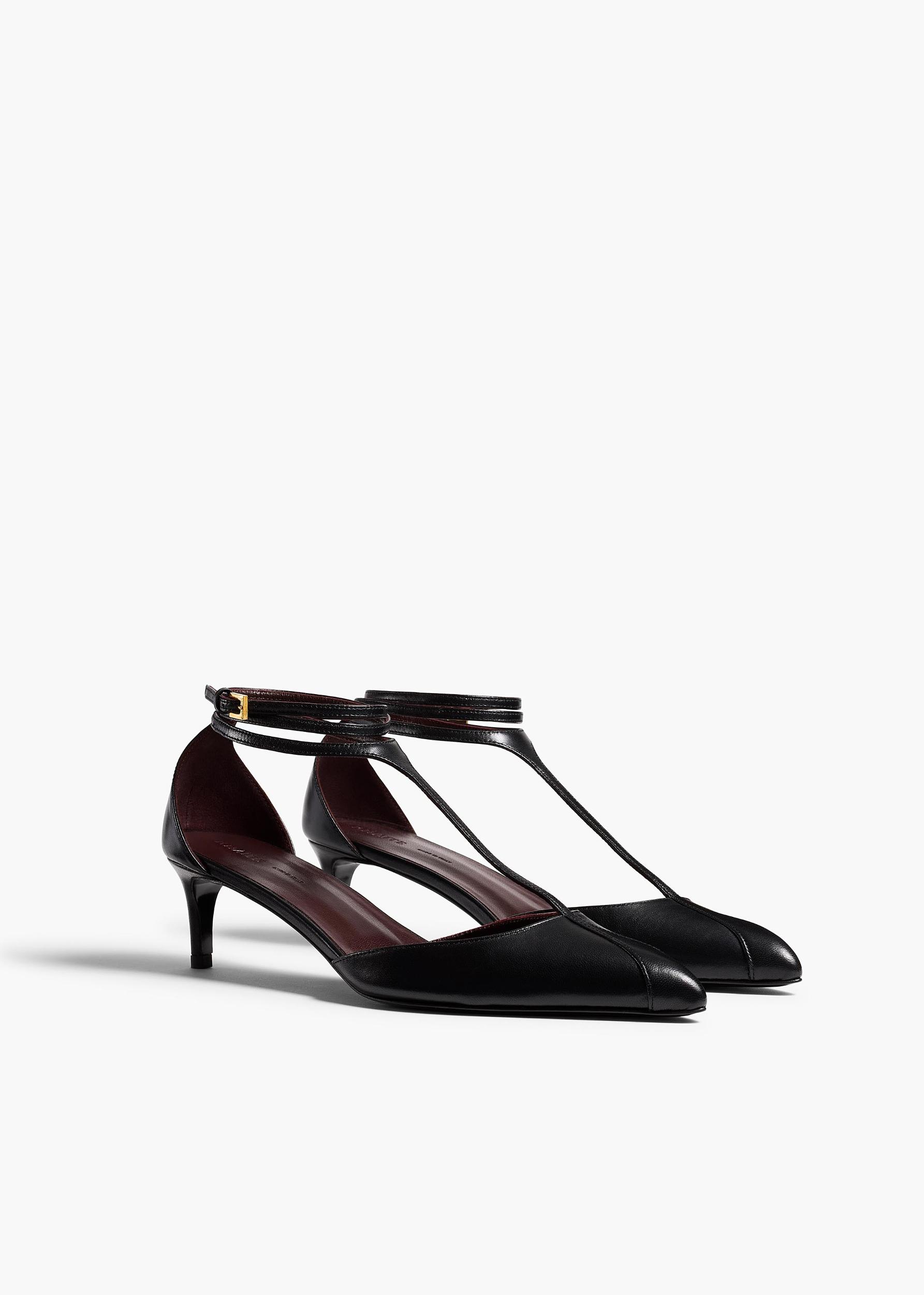 Mia Pump in Black Leather Product Image