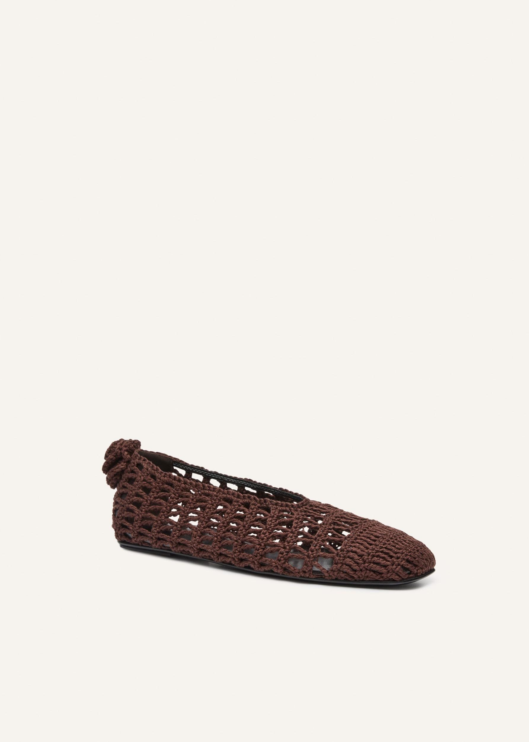 Crochet ballet flats in brown Product Image