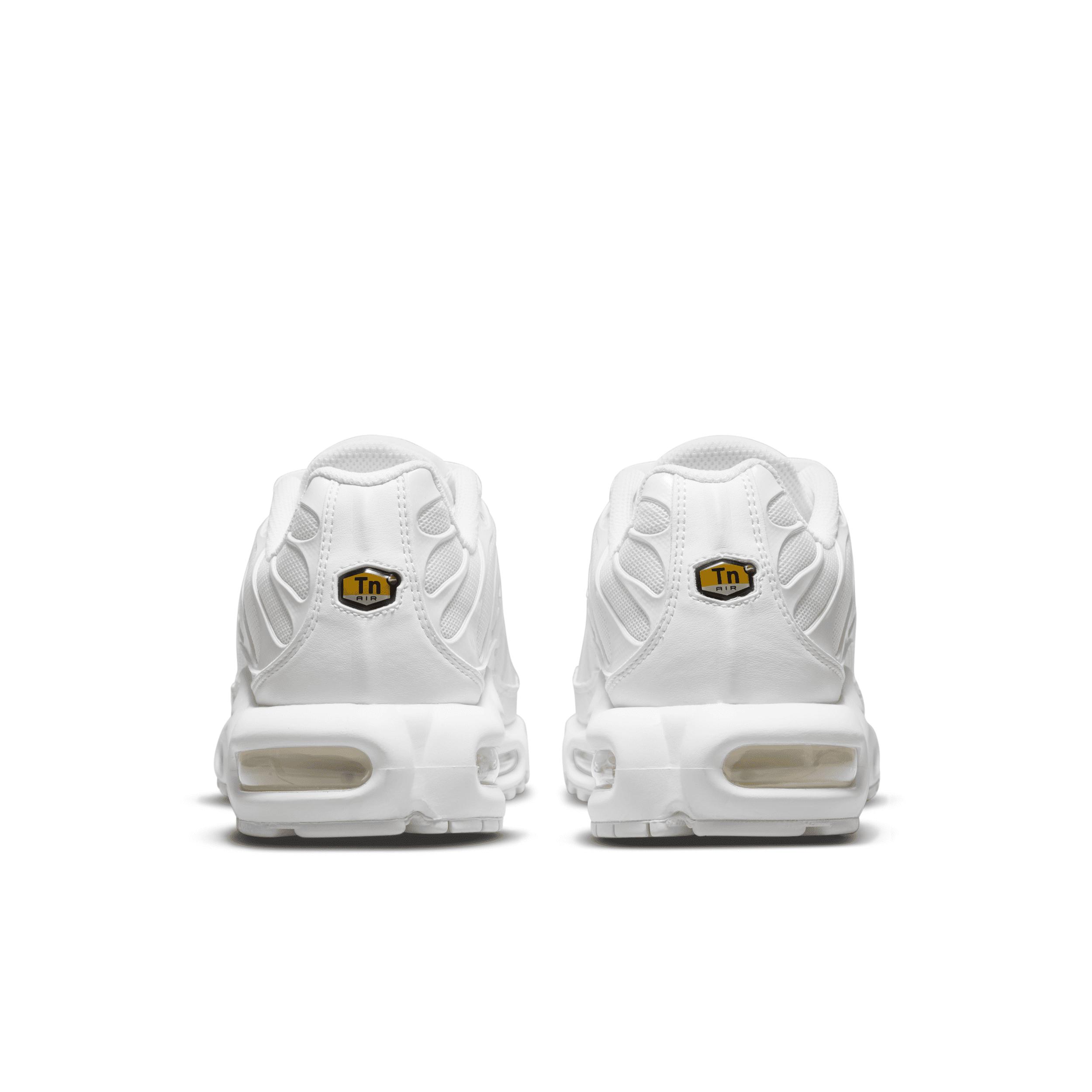 Nike Womens Air Max Plus Shoes | DM2362-100 Product Image