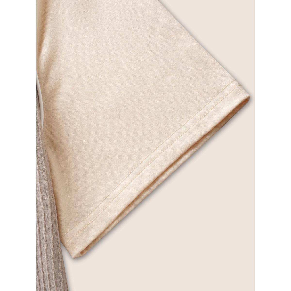 Plus Size Round Neck Contrast Raglan Sleeve T-shirt Tan Women Casual Contrast Round Neck Everyday T-shirts BloomChic 26/4X Product Image