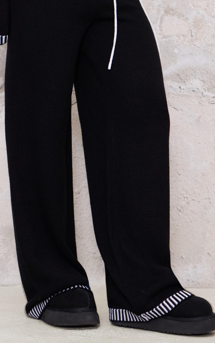 Monochrome Contrast Stitch Detail Knit Drawstring Waist Pants Product Image